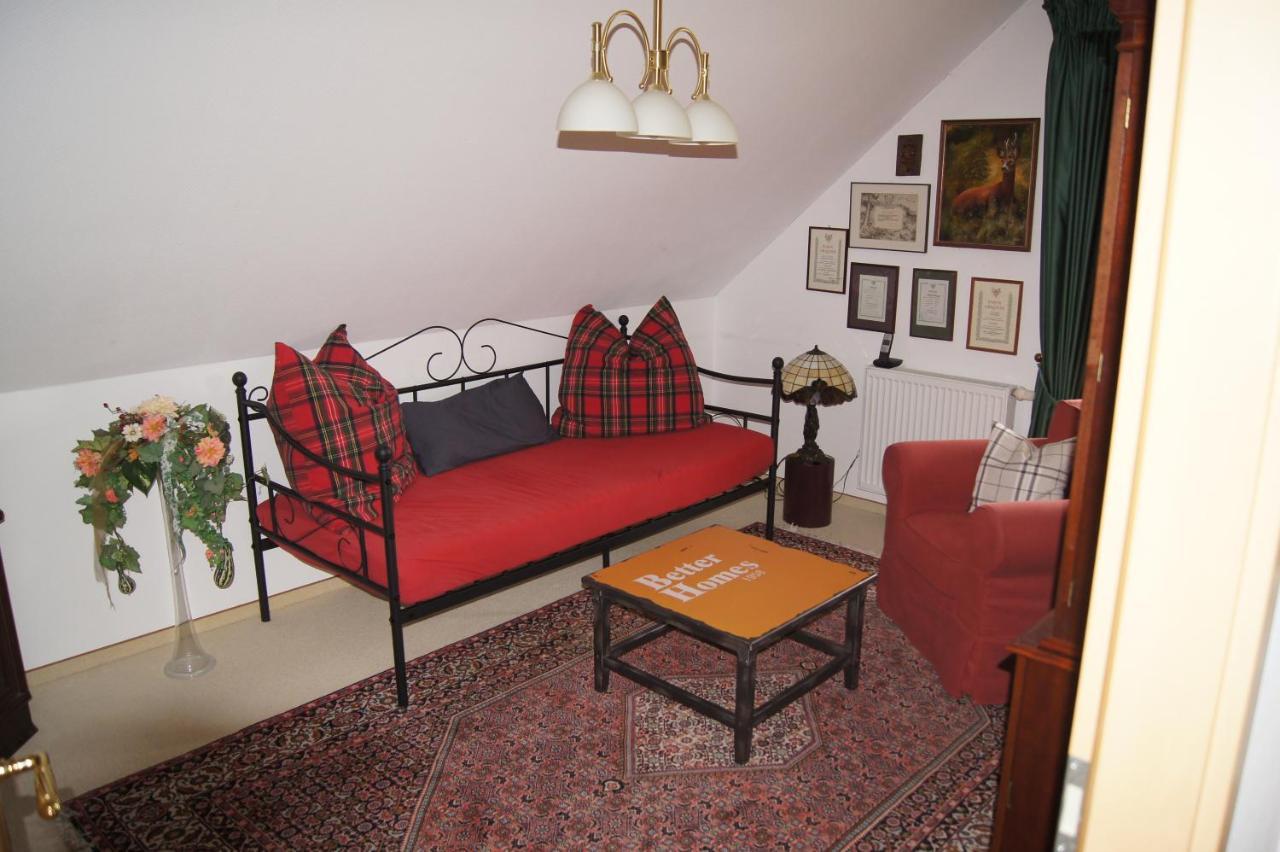 Grosse Apartment Heiligenstedten