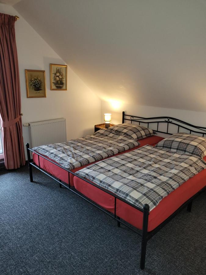 Grosse Heiligenstedten
